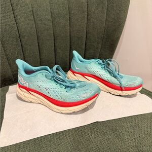 Hoka Women's Clifton 8
